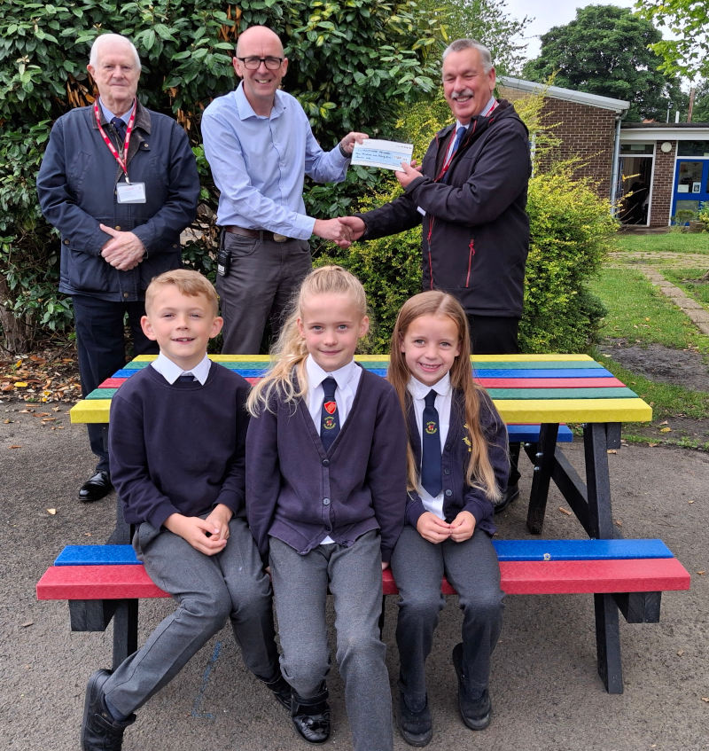 Presentation of Cheque to Nunthorpe Primary Academy2